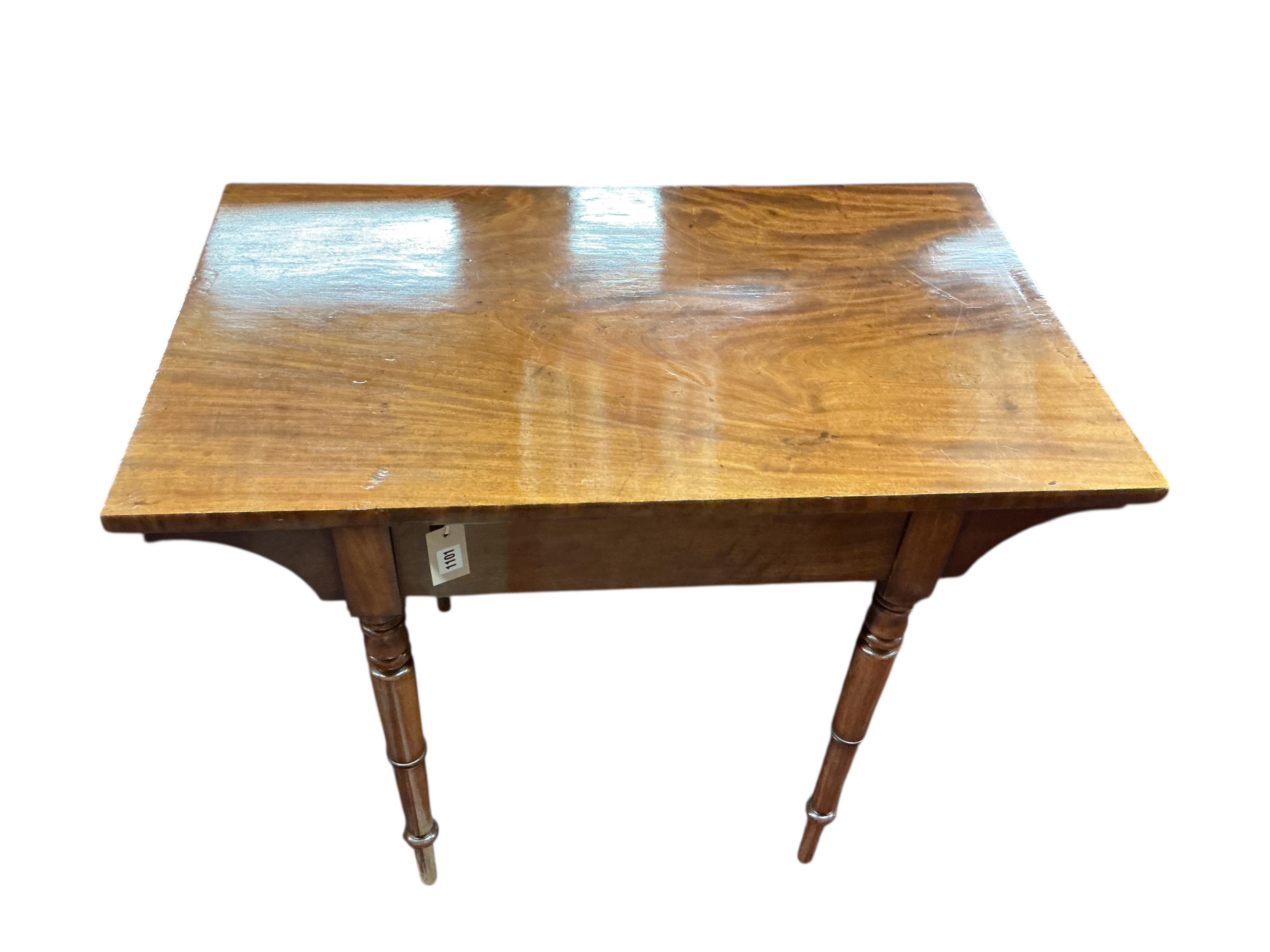 A Victorian rectangular mahogany side table, width 91cm, depth 55cm, height 74cm